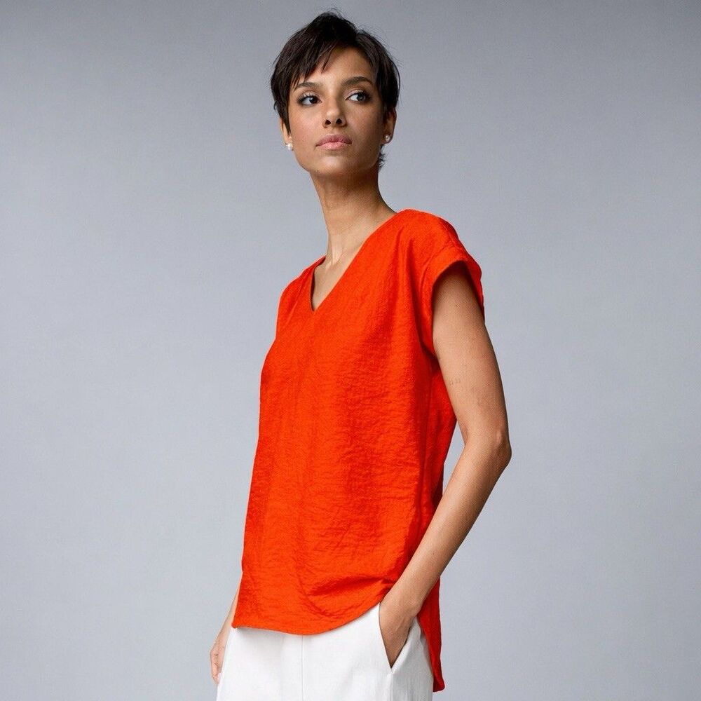 Simply Vera Vera Wang Tank Top Size Small, Orange, V-neck Short Sleeve Women's